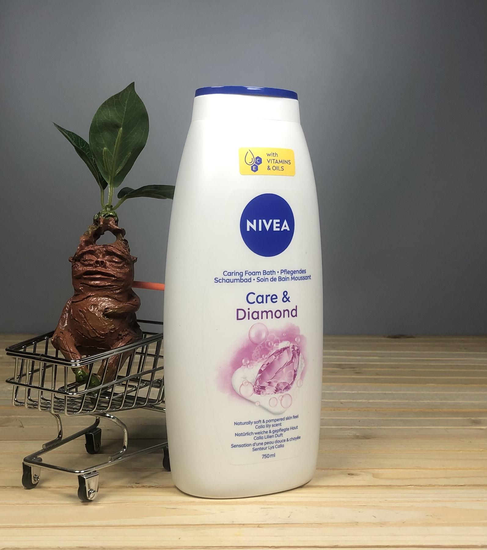 Гель для душу NIVEA Care & Diamond - 750 мл.